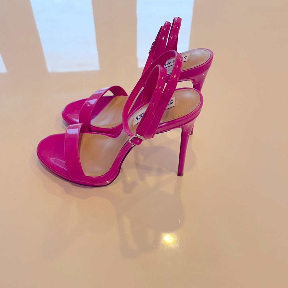 Steve madden pink heels